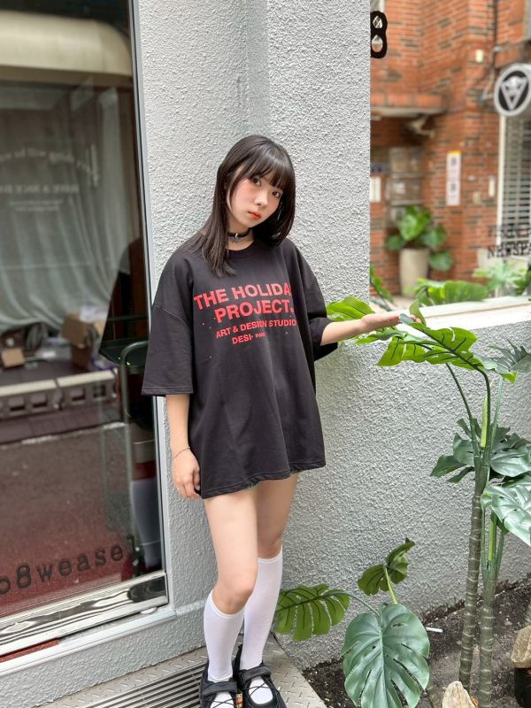 【現貨】THE HOLIDAY假日計畫字母Tee 