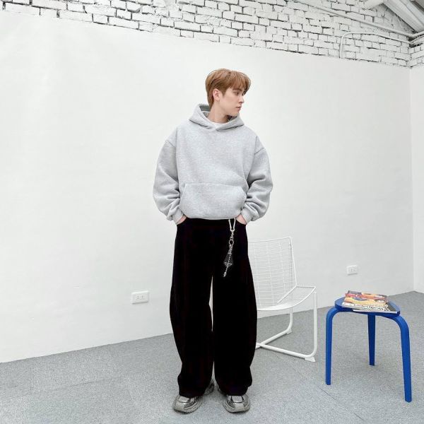 【現貨】短寬素色刷毛帽Tee 