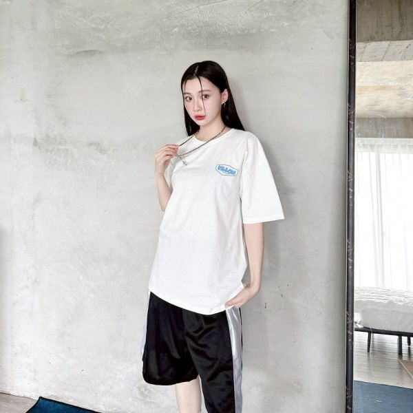 【現貨】PiLLOW 睡覺狗狗印花Tee 