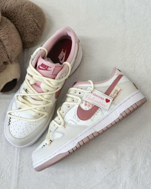 【訂製款】Nike Dunk草莓泡芙 