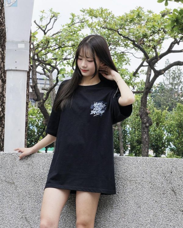 現貨【街頭態度】藝術英字塗鴉短Tee 