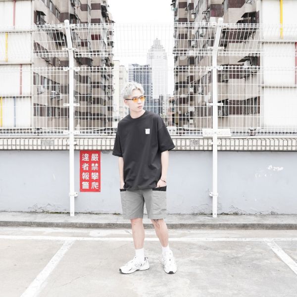 【現貨】XD小方框Tee 