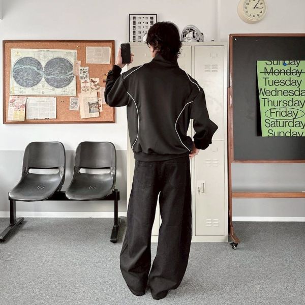 NATIVE賽車風高領衛衣 