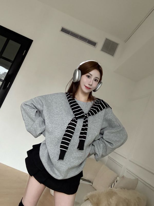 學院感素色大學Tee+披肩set 