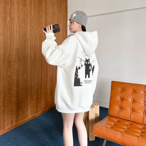 CAT WASH貓咪簍空字刷毛帽Tee 