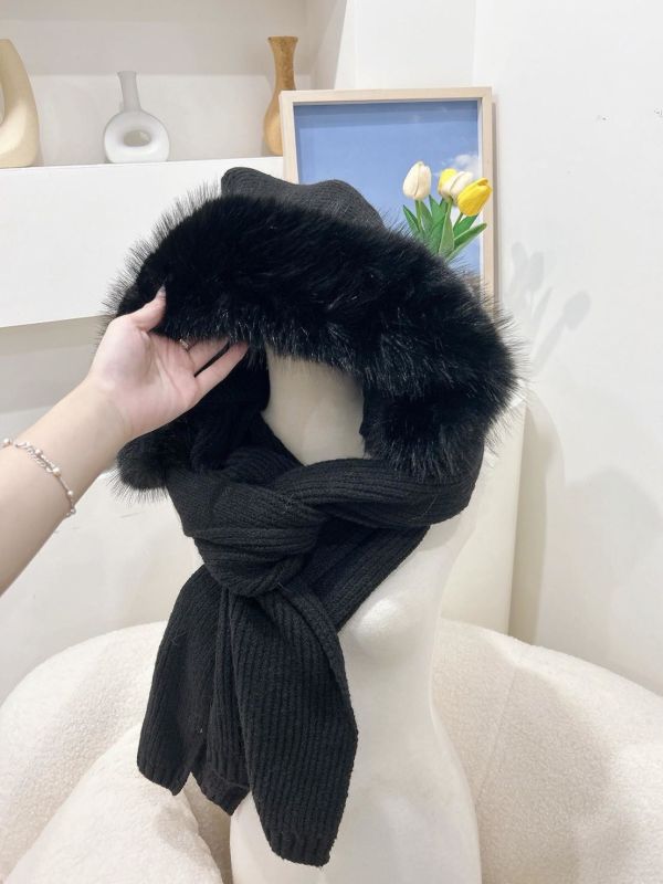 【秋冬新品預購】狐狸毛連帽圍巾 