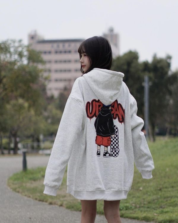 現貨【牛奶暖絨】滑板少年牛奶絨帽Tee 