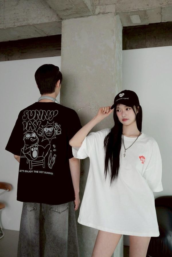 【現貨】SUNNY DAY日光浴狗狗印花短Tee 