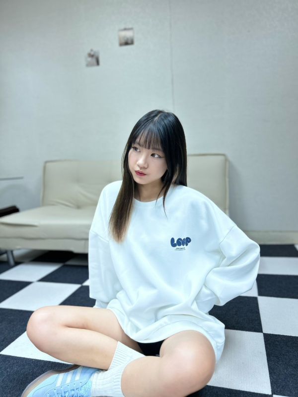 【現貨】卡通泡泡大學Tee 