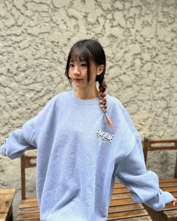 【現貨+預購】New York立體陰影字刷毛大學Tee 