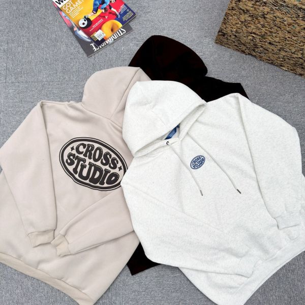 CROSS卡通泡泡字圓標刷毛帽Tee 