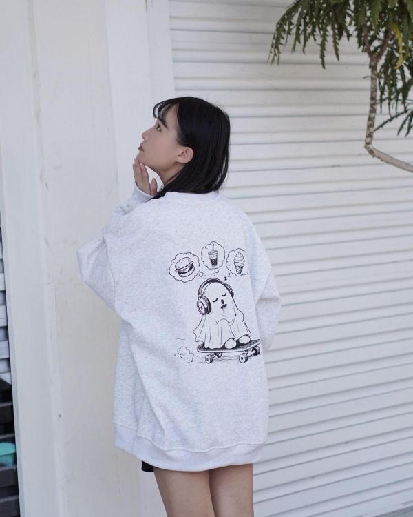 現貨【牛奶暖絨】愛吃幽靈牛奶絨大學Tee 