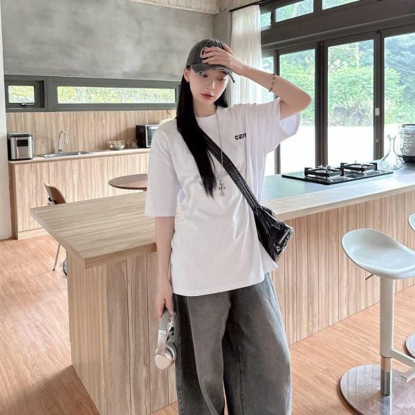 【現貨】火焰字體厚版膠印短Tee 