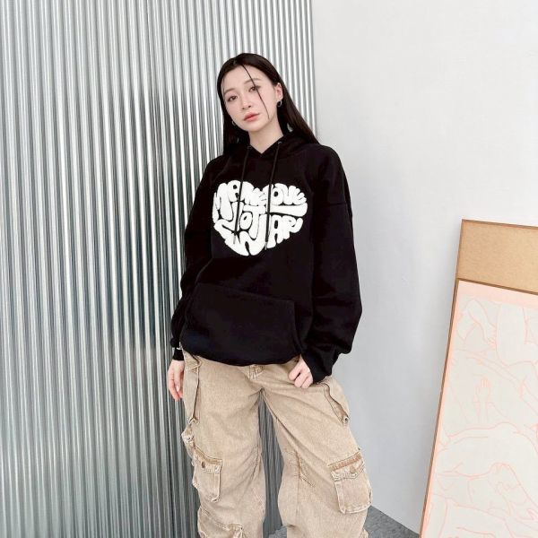 愛心英字毛巾繡刷毛帽Tee 