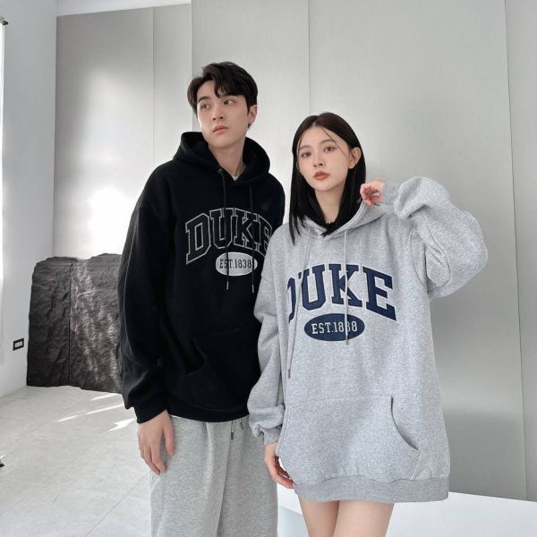 刺繡美式DUKE刷毛帽Tee 