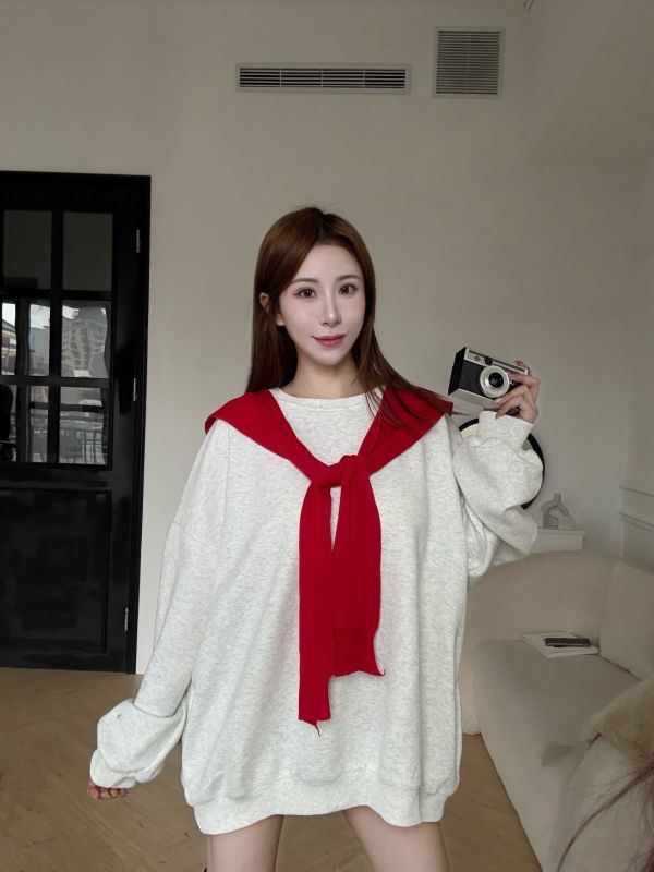 學院感素色大學Tee+披肩set 