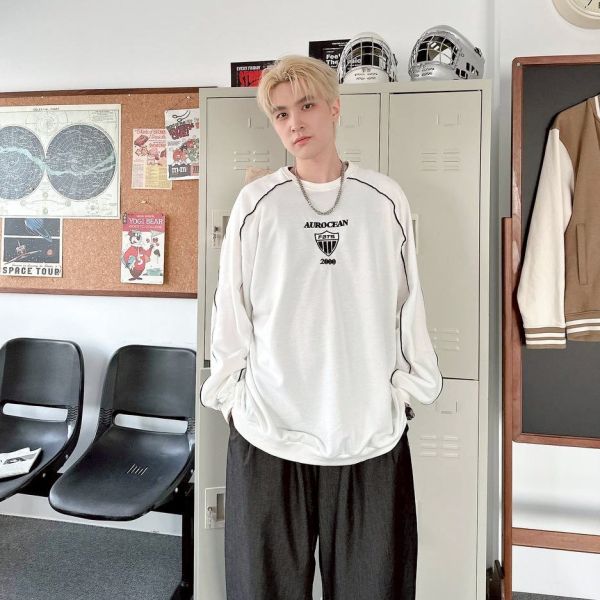 AUROCEAN刺繡滾線大學Tee 