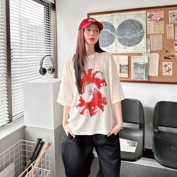 【現貨】VOICE旋轉殘影印花短Tee 