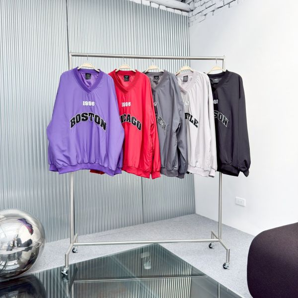 【現貨】美式地名V領風衣 