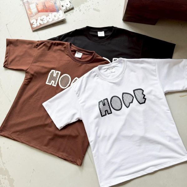 【現貨】HOPE斜紋字印花短Tee 