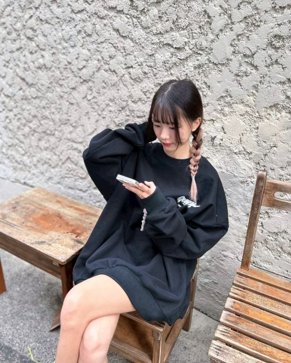 【現貨+預購】New York立體陰影字刷毛大學Tee 