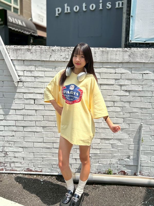 【現貨】PARIS巴黎徽章美式印花Tee 