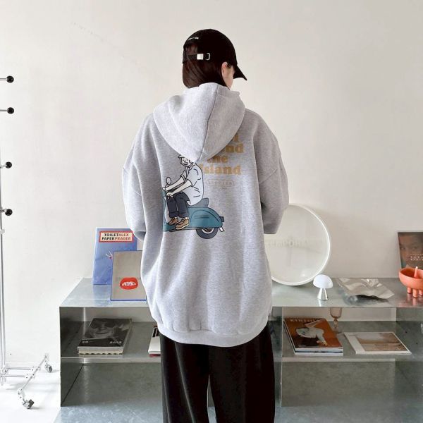 騎車男子印花刷毛帽Tee 