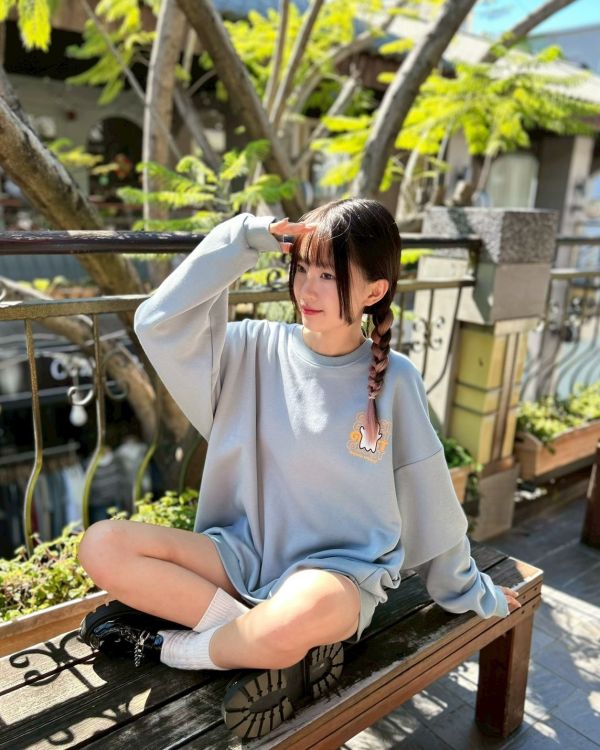 【現貨+預購】Ghost Village幽靈貼圖大學Tee 