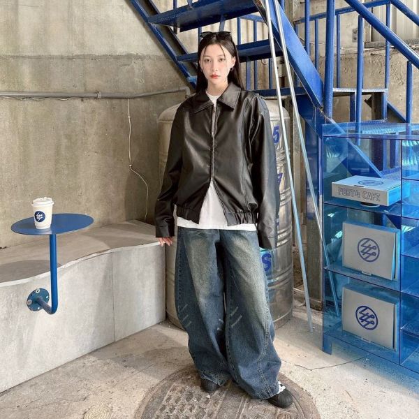 廓形剪裁雙拉鍊皮外套 