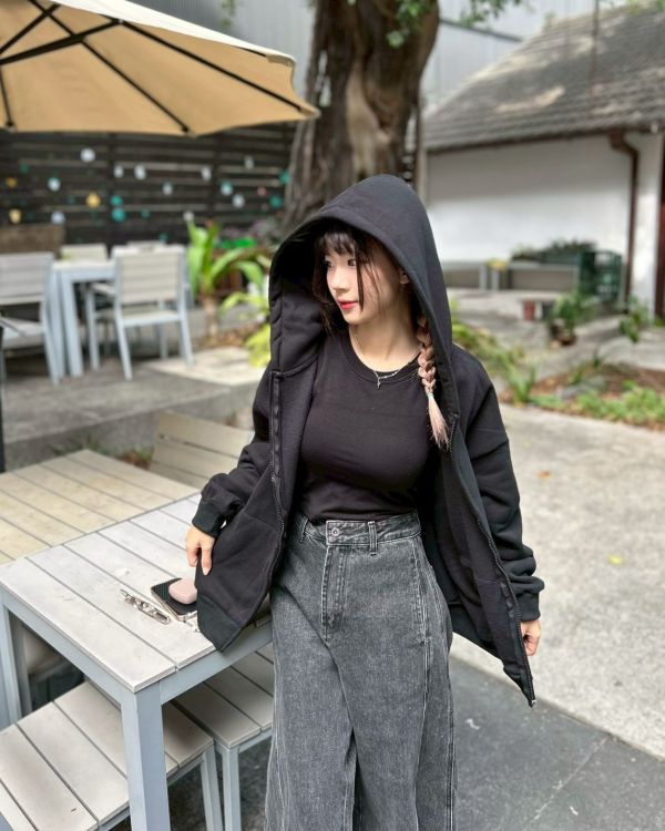 【現貨】雙拉鍊寬短版連帽棉外套 