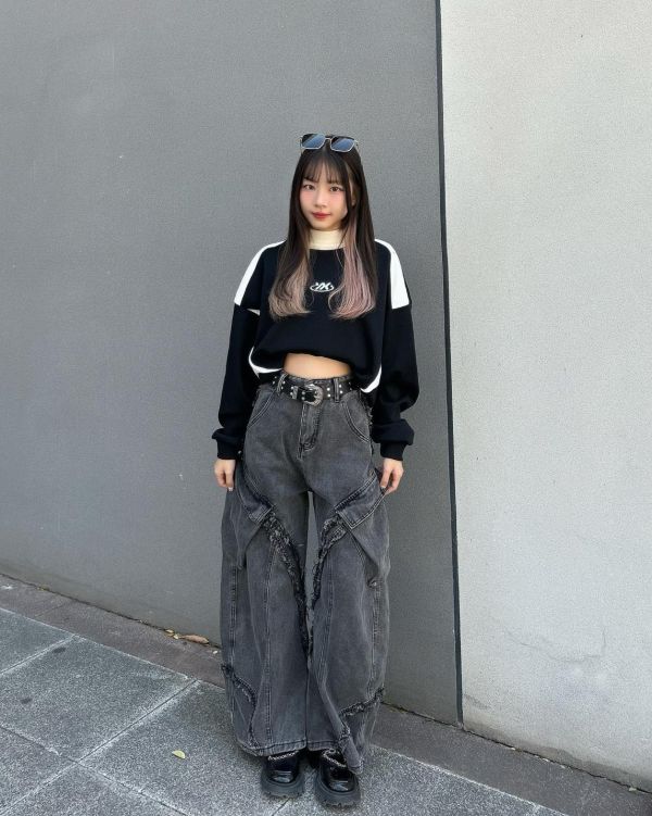 現貨【瘋搶炸裂神褲】抽鬚解構裂線彎刀褲 