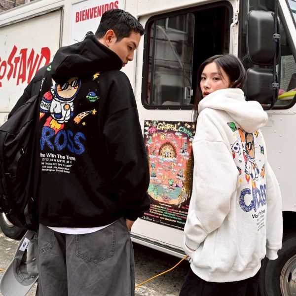 CROSS太空貓塗鴉感刷毛帽Tee 