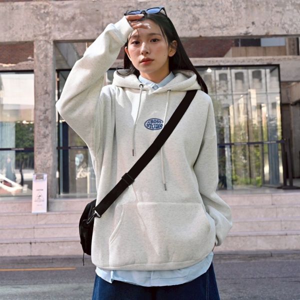 CROSS卡通泡泡字圓標刷毛帽Tee 