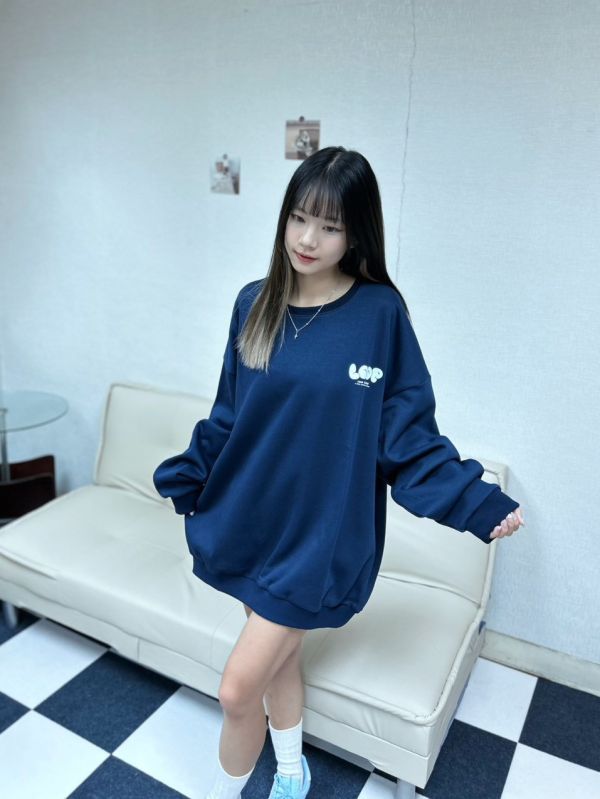 【現貨】卡通泡泡大學Tee 