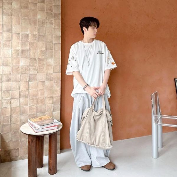 【現貨+預購】Space太空貓印花短Tee 