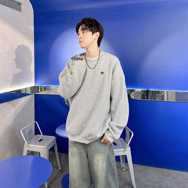 【預購】愛心笑臉刺繡刷毛大學Tee 