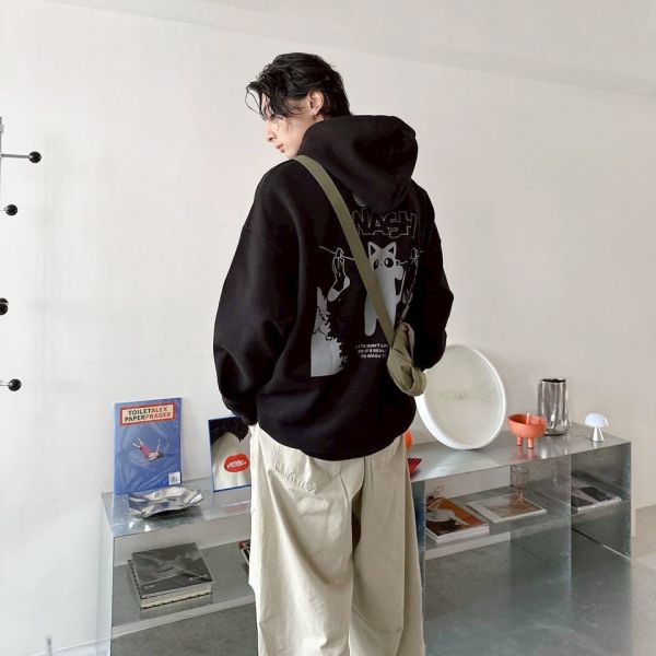 CAT WASH貓咪簍空字刷毛帽Tee 