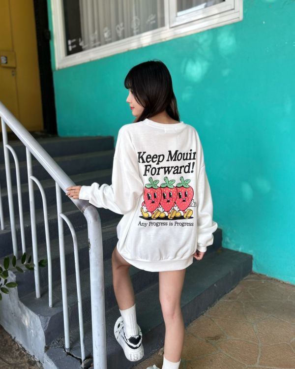 【現貨】美式草莓卡通大學Tee 