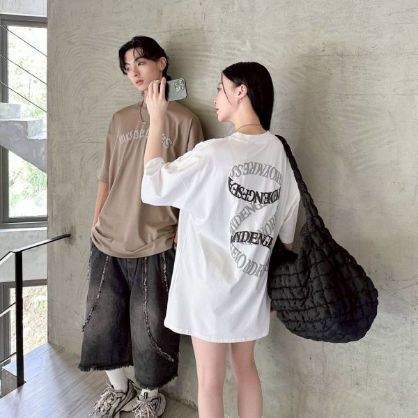 【SORONA®現貨】發泡螺旋哥德字涼感Tee 