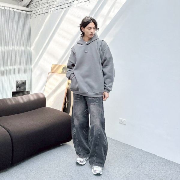 金屬感解構剪裁刷毛帽Tee 