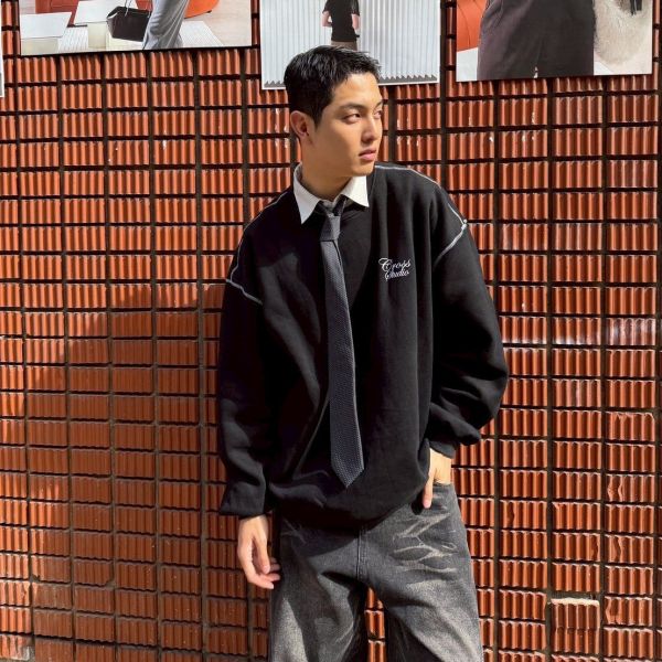 【現貨+預購】反車線草寫刷毛大學Tee 