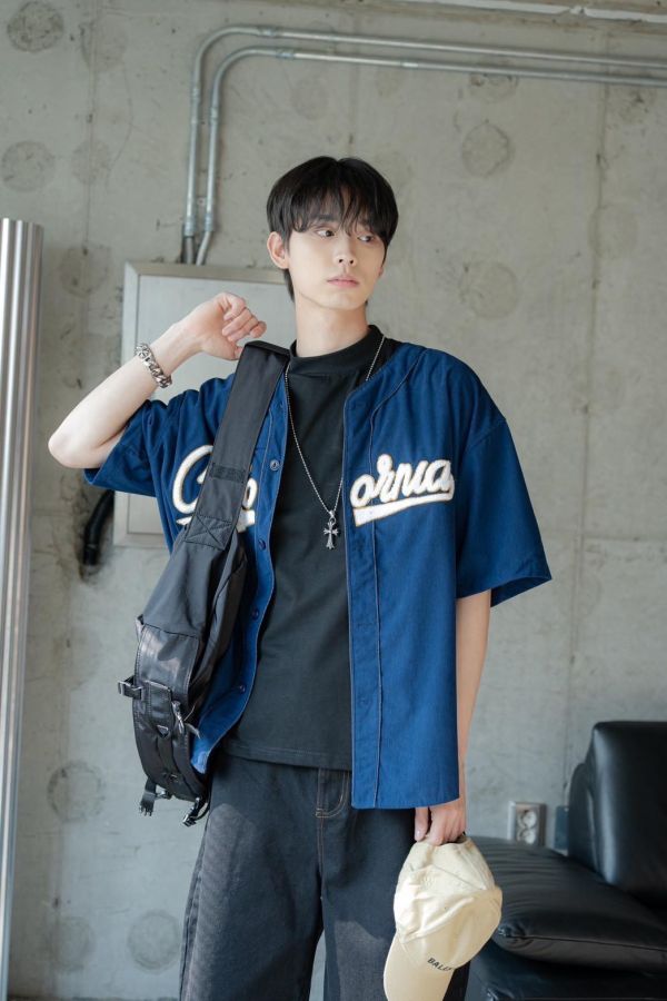 【現貨】California毛巾繡開襟球衣罩衫 