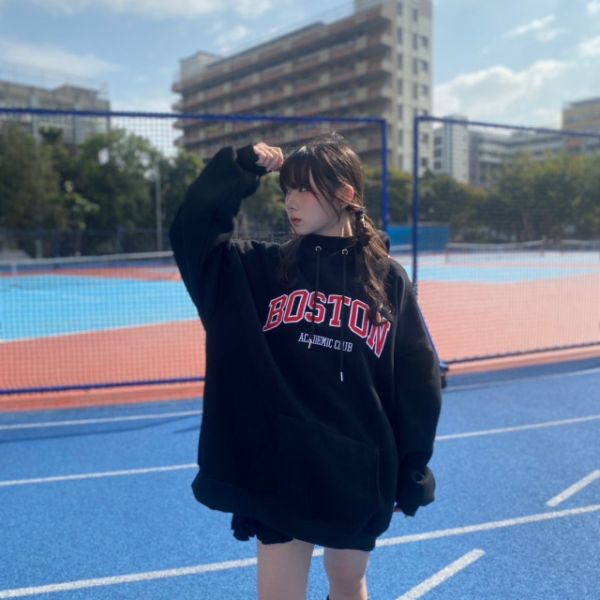 【預購】BOSTON刺繡貼布刷毛帽Tee 