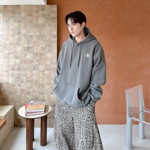 騎車男子印花刷毛帽Tee 