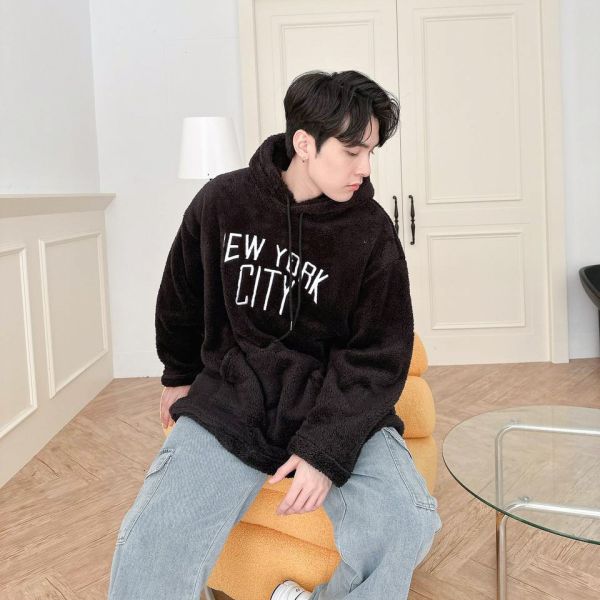 刺繡NEW YORK雙面絨毛帽Tee 