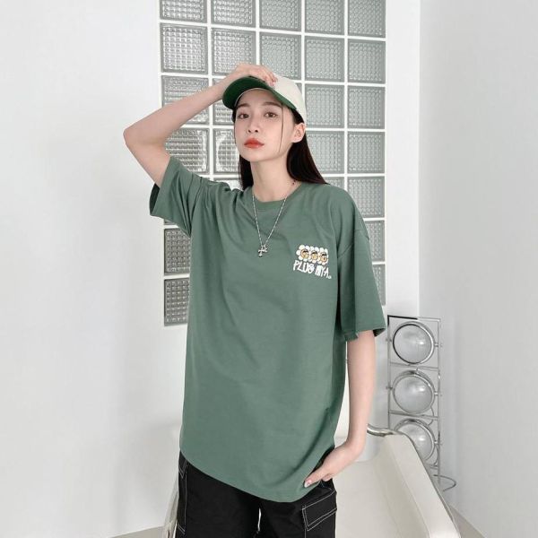 【現貨+預購】PLUS HIYA發泡彩虹印花短Tee 