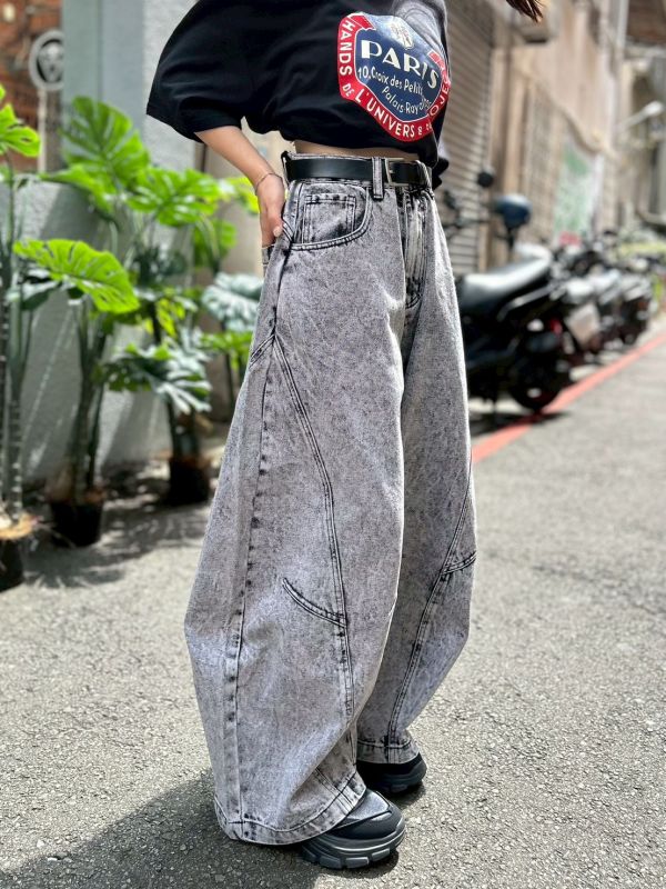 【現貨】迷霧灰感水洗刷色彎刀褲 