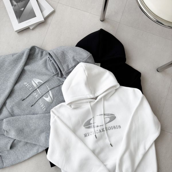 發泡英字科技感銀漆刷毛帽Tee 