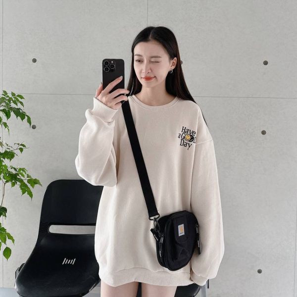 刺繡GOOD DAY笑臉刷毛大學Tee 