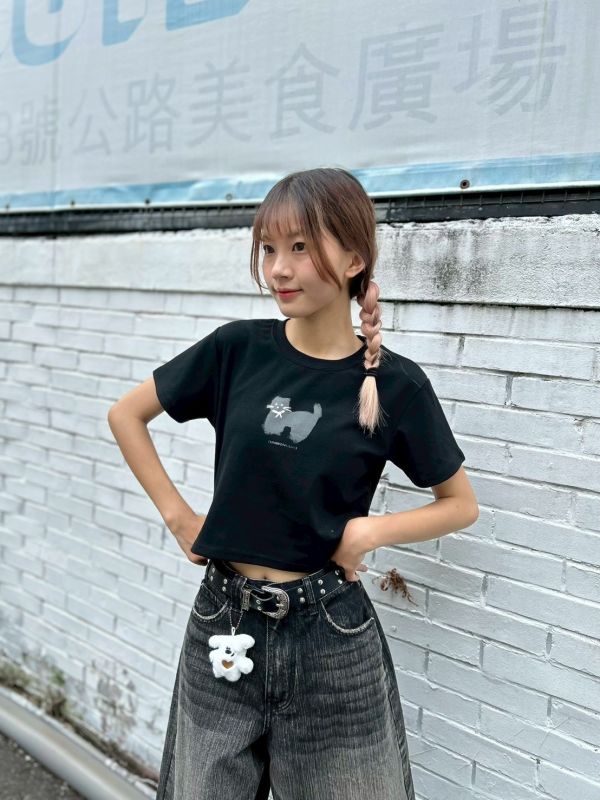 【現貨】波點黑貓短版上衣 